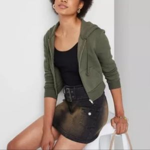 Women's cropped zip hoodie small